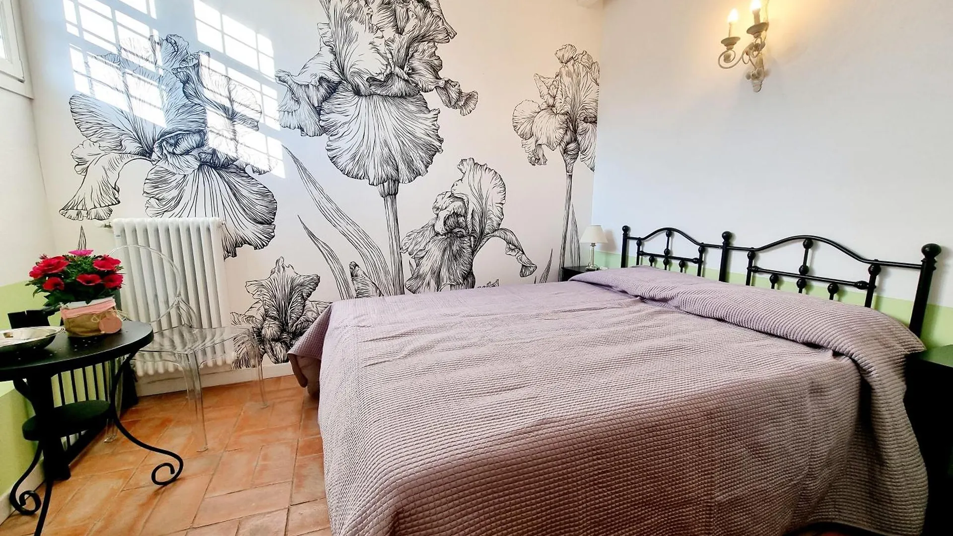 Apartment Iris Di Firenze- 3 Suite Colorate Tra La Stazione E Il Duomo