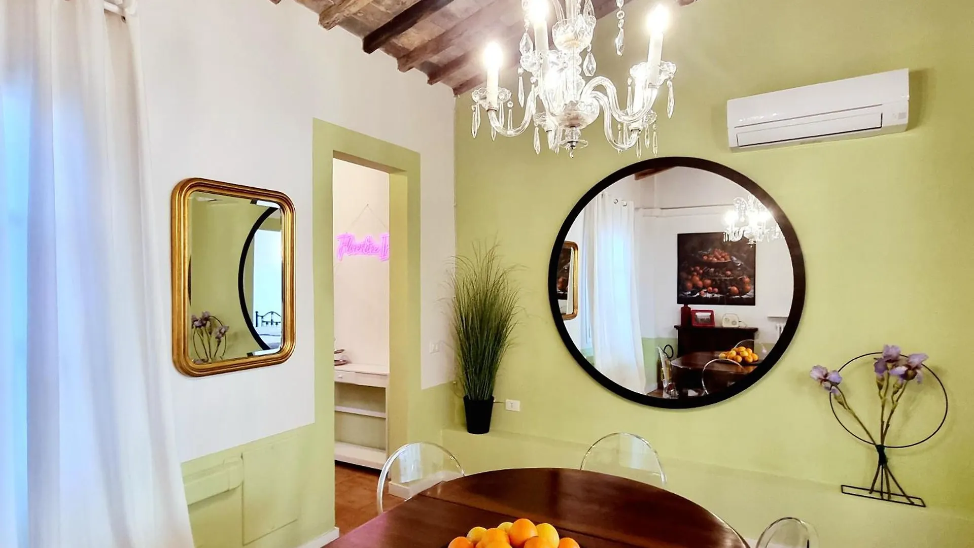 Apartment Iris Di Firenze- 3 Suite Colorate Tra La Stazione E Il Duomo